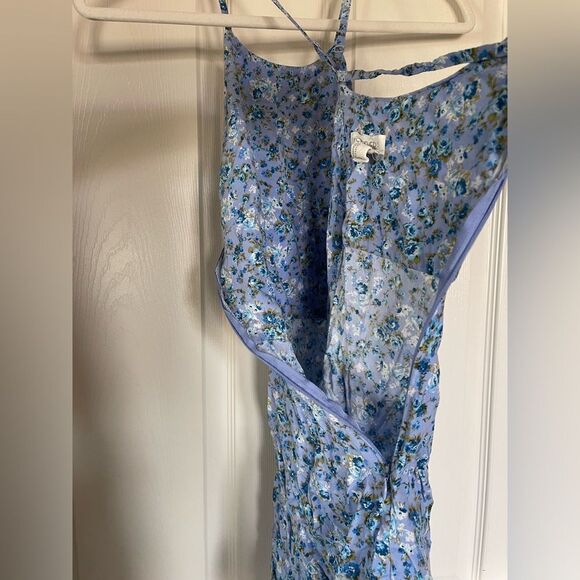Blue floral forever 21 Medium mini dress - Picture 4 of 5